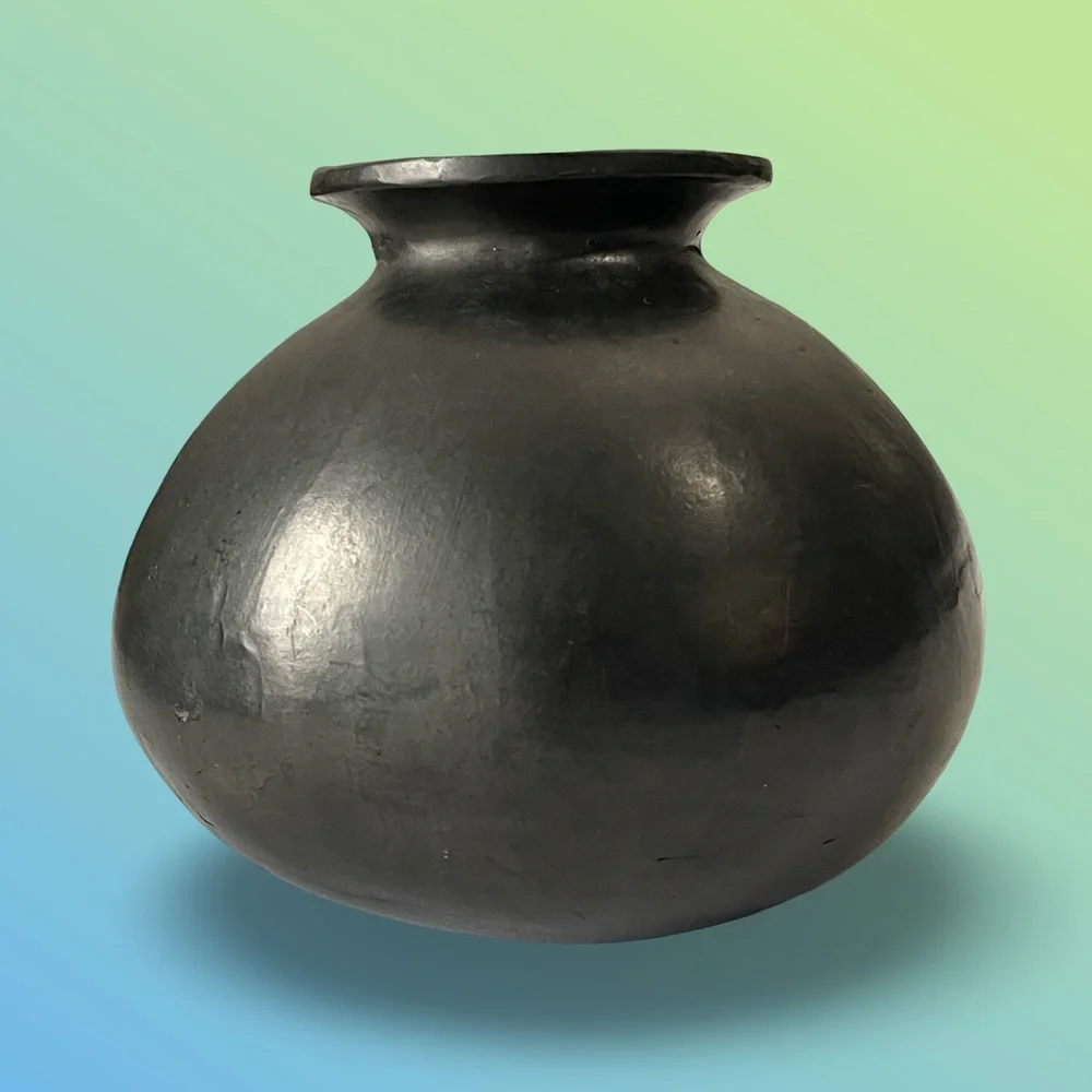Barro Negro Decorative Pottery Jug Vase Oaxaca, Mexico 50’s
